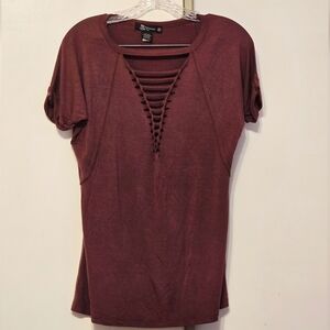 Miss CHIEVOUS Women's Deep V-Neck Short Sleeve Top. Size XS